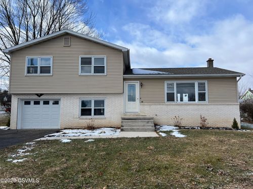 133 4th St, New Columbia, PA, 17856-8942 | Card Image