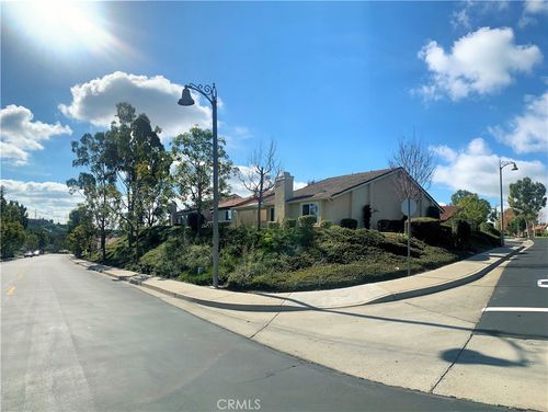 28552 Pacheco, Mission Viejo, CA, 92692-1870 | Card Image