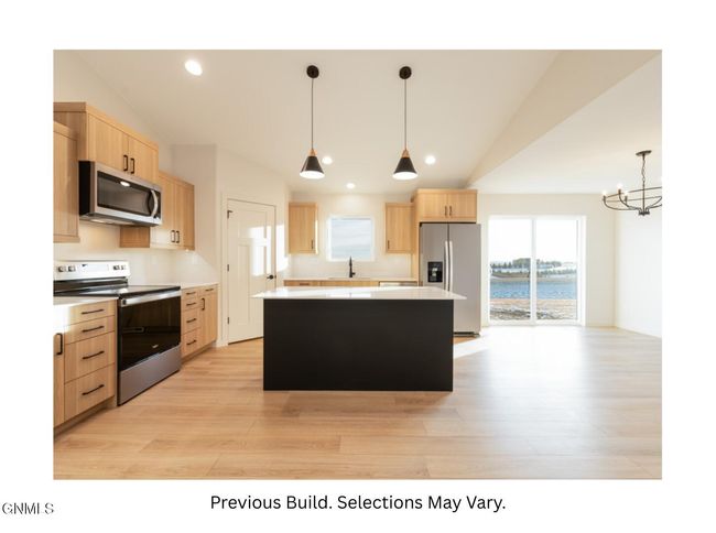5511 Davies Drive, Townhouse with 2 bedrooms, 2 bathrooms and null parking in Bismarck ND | Image 12