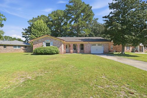 120 Kennington Dr, Goose Creek, SC, 29445-2736 | Card Image
