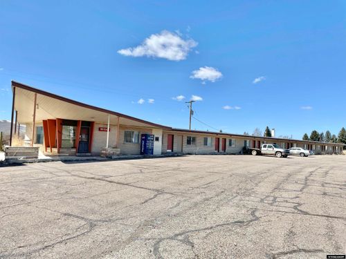 10716 E N Us Highway 30, Cokeville, WY, 83114 | Card Image