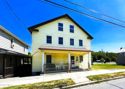 504/506 W 1st Street, House other with 5 bedrooms, 1 bathrooms and null parking in Williamsburg PA | Image 1