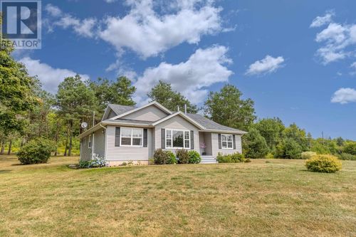 2552 Wood Islands Rd, Caledonia, PE, C0A1R0 | Card Image