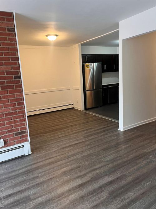 2-25 46th St, Astoria, NY, 11103-1106 | Card Image