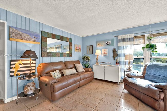 9381 Nw 41 St Pl, House other with 4 bedrooms, 3 bathrooms and null parking in Sunrise FL | Image 9