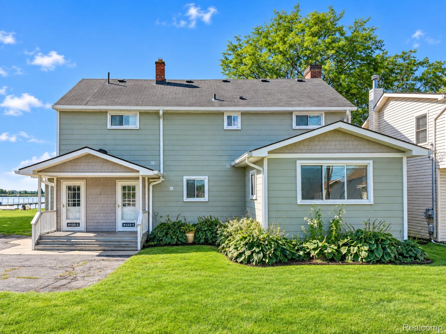 Residential Lease in Clay Township