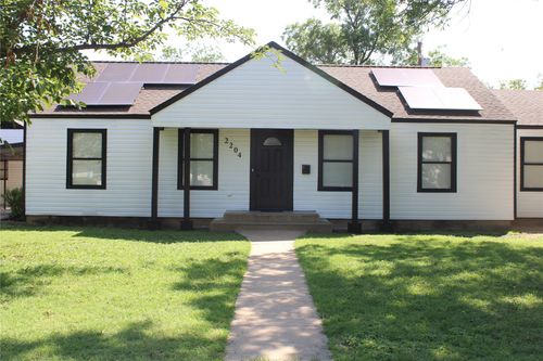 2204 Dartmore St, Brownwood, TX, 76801-4877 | Card Image