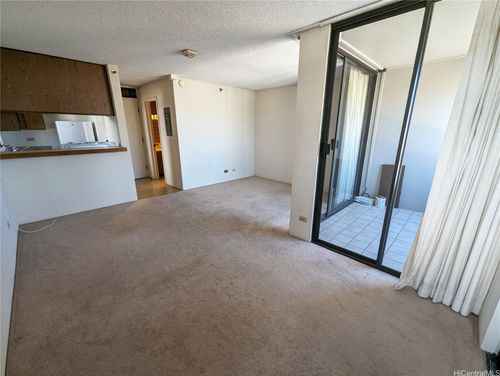 apt-1001-2100 Date St, Honolulu, HI, 96826-4030 | Card Image