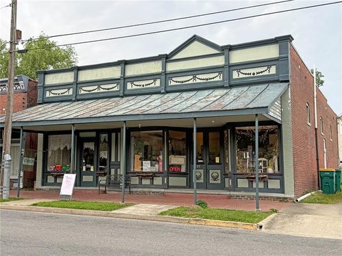 609 N Hanover St, Okawville, IL, 62271-1823 | Card Image