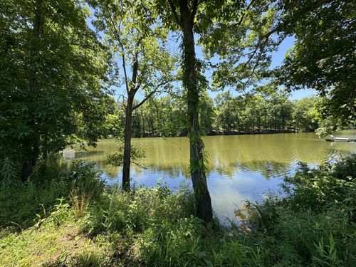 384 Duck Blind Rd, Clifton, TN, 38425-3026 | Card Image