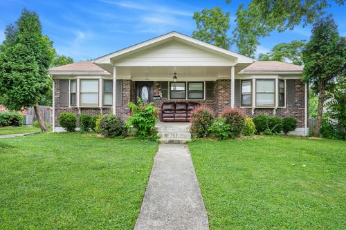 2772 Lockhurst Rd, Lexington, KY, 40517-4221 | Card Image