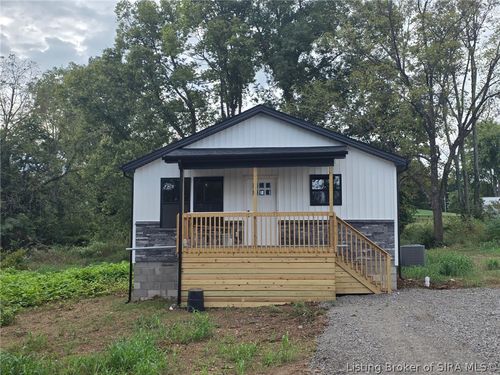 807 Sandy Circle, Salem, IN, 47167 | Card Image