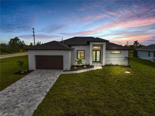 15401 Aqua Cir, PORT CHARLOTTE, FL, 33981-3393 | Card Image