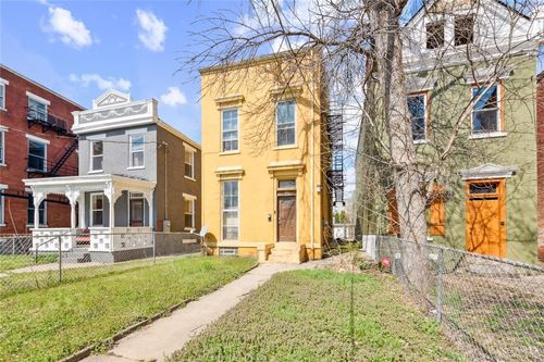 830 York St, Cincinnati, OH, 45214-2236 | Card Image
