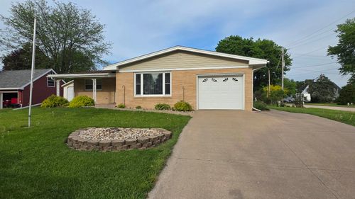 350 S Taylor Street, Lancaster, WI, 53813 | Card Image
