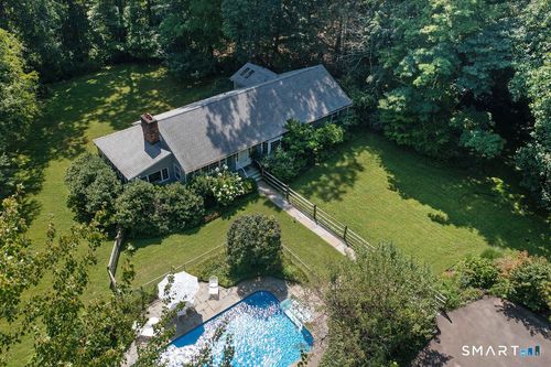 531 Cheese Spring Road, New Canaan, CT, 06840 | Card Image