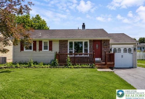 4328 Winfield Ter, EASTON, PA, 18045-4945 | Card Image