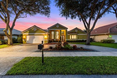 9633 Ridgecrest Ct, House other with 4 bedrooms, 2 bathrooms and null parking in Davie FL | Image 3