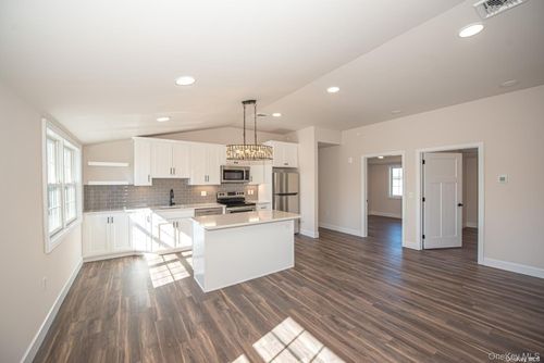 penthouse-1090 New York Avenue, Huntington, NY, 11746 | Card Image