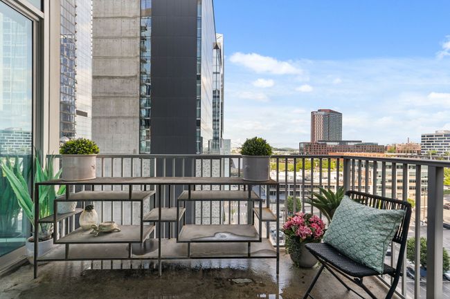 UNIT-914 - 301 Demonbreun St, Condo with 2 bedrooms, 2 bathrooms and 2 parking in Nashville TN | Image 21