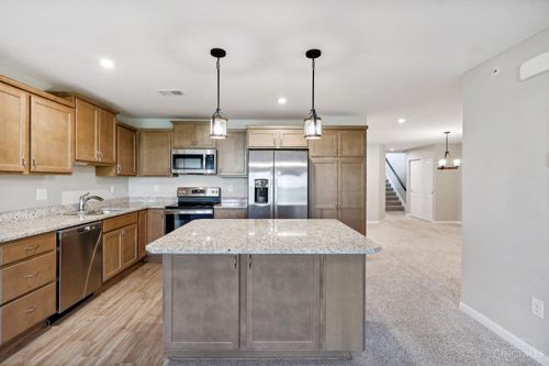 4341 Value Springs Dr, Cincinnati, OH, 45245 | Card Image