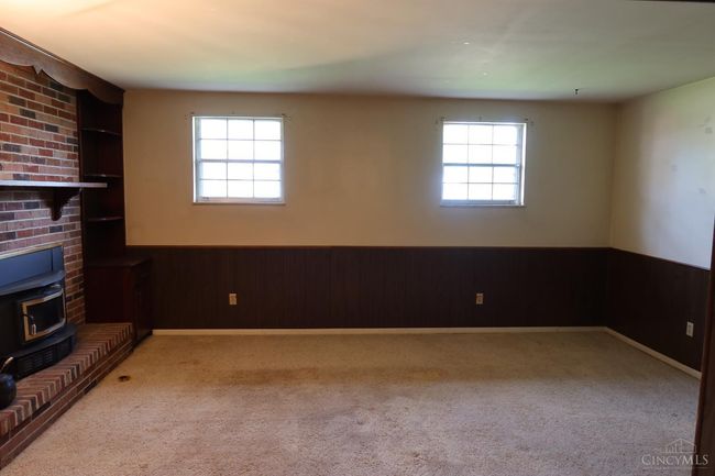 704 Trafalgar Ct, House other with 3 bedrooms, 2 bathrooms and null parking in Middletown OH | Image 12