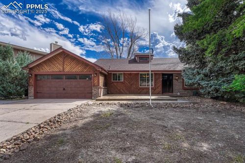 2755 Roundtop Dr, Colorado Springs, CO, 80918-1544 | Card Image