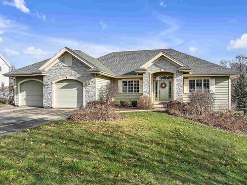 N6485 Shorewood Meadows Drive, LAKE MILLS, WI, 53551 | Card Image