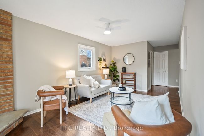 1272 Maple Ridge Dr, House other with 5 bedrooms, 4 bathrooms and 2 parking in Pickering ON | Image 14