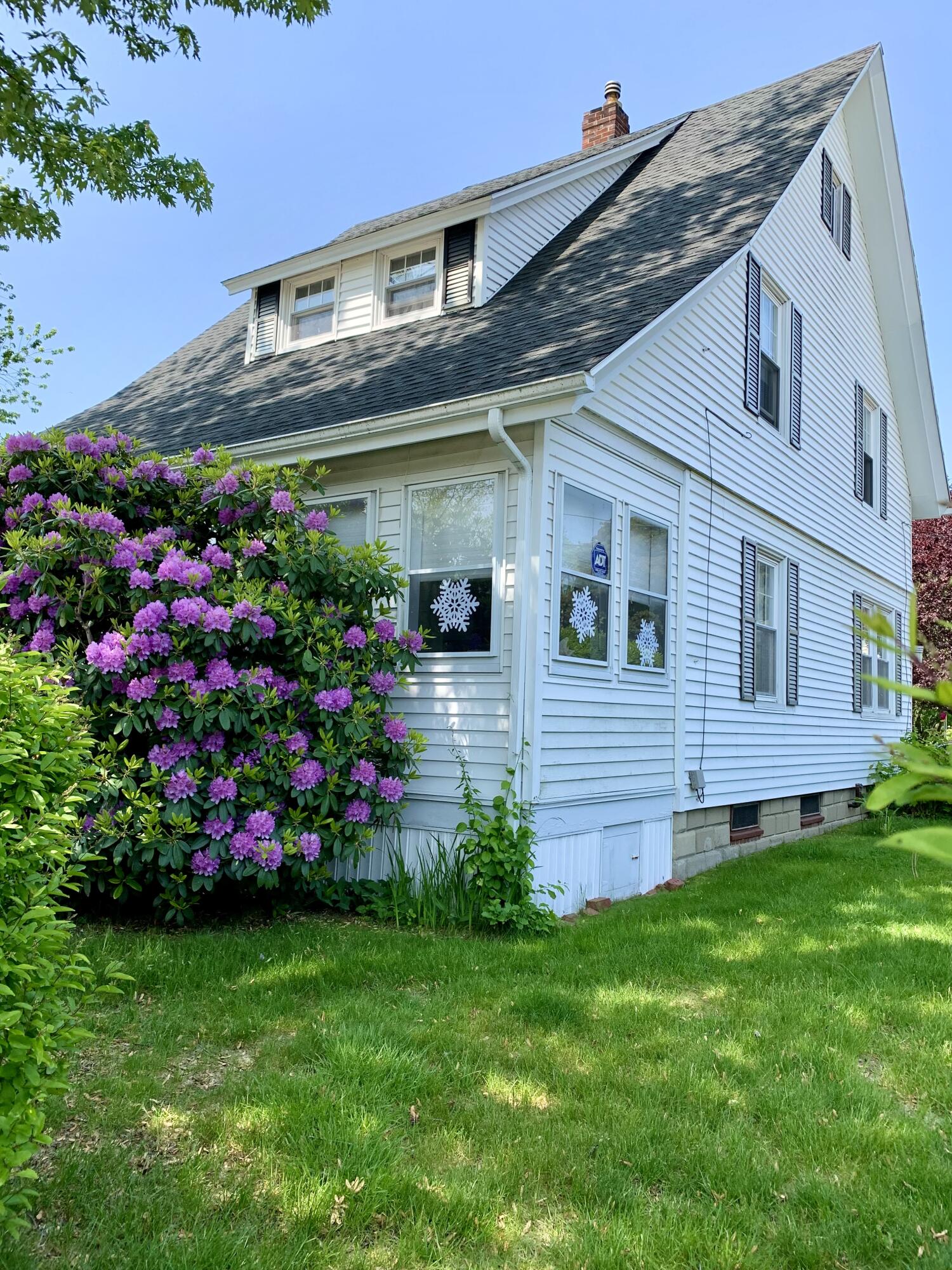 Sawyer St, South Portland, ME 04106
