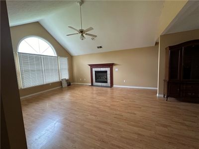 1322 Cottonwood Court, House other with 3 bedrooms, 2 bathrooms and null parking in Mountain Home AR | Image 2