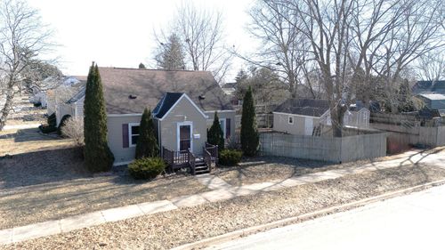 101 20th St Se, Austin, MN, 55912-4359 | Card Image