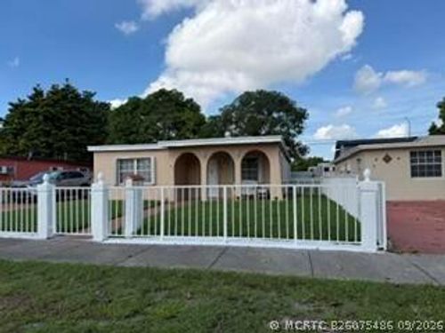 3582 W 2nd Ave, Hialeah, FL, 33012-5216 | Card Image