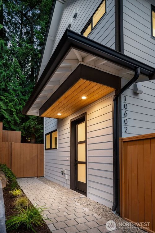 10602 Ne 137th Pl, Kirkland, WA, 98034-2006 | Card Image