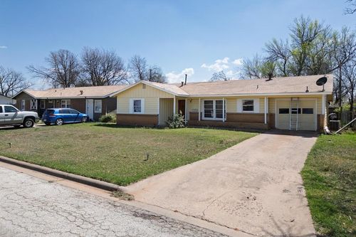 3241 Sherry Ln, Abilene, TX, 79603-2125 | Card Image