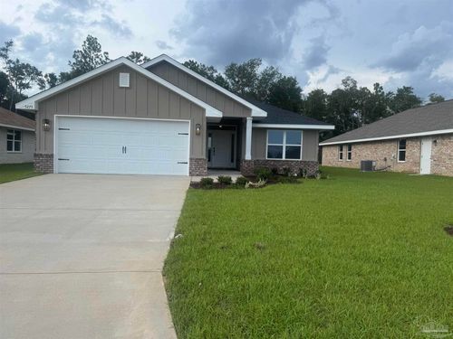 5290 Hidden Pines Cir, Milton, FL, 32583-3236 | Card Image