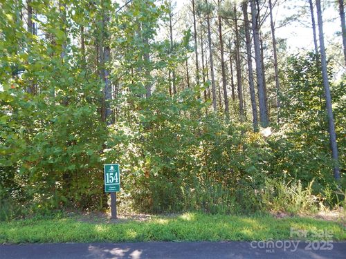 154-335 Table Rock Trace Nw, Valdese, NC, 28690 | Card Image