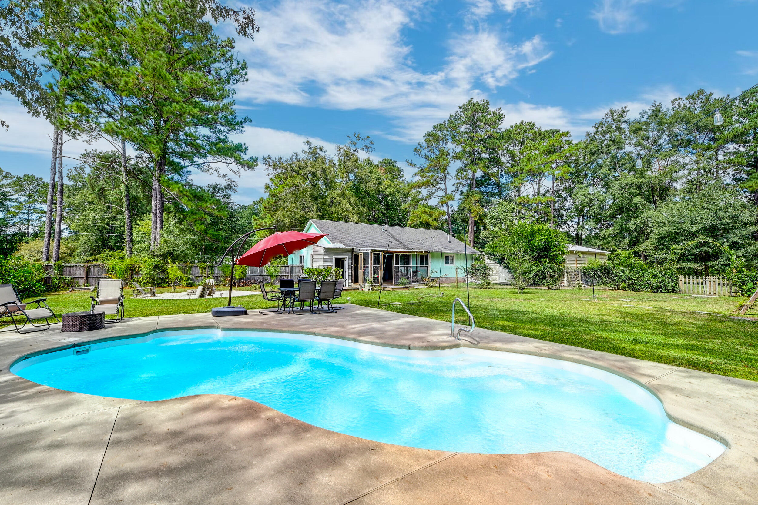 O T Wallace Dr, Summerville, SC 29483