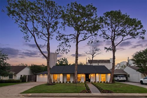 1911 Briarmead Dr, Houston, TX, 77057-2929 | Card Image