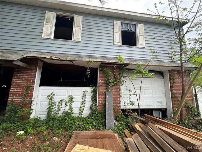 View of front of home with brick siding | Image 15