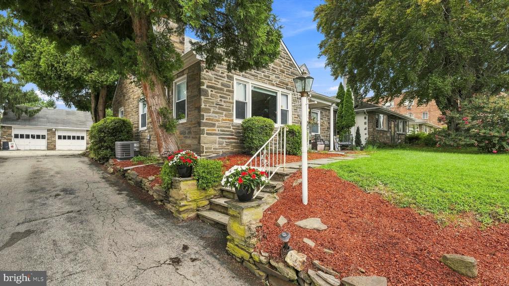 Residential in PHILADELPHIA 5