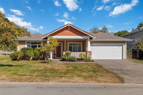 2409 Poplar Dr, Sooke, BC, V9Z0Y5 | Card Image