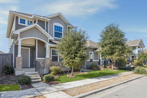 135 Frasier Dr, San Marcos, TX, 78666-1233 | Card Image