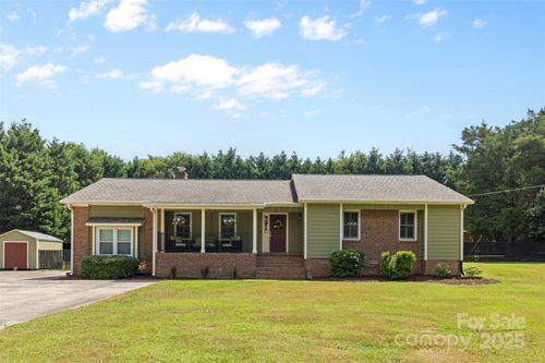 2948 Stoneybrook Dr, Fort Mill, SC, 29708-6928 | Card Image