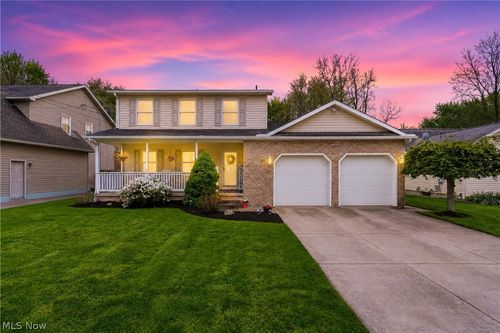 1972 Springfield Lake Boulevard, Akron, OH, 44312 | Card Image