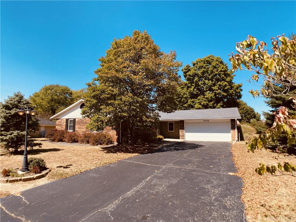 Pennywood Dr, Beavercreek, OH 45430