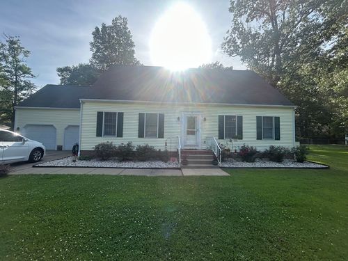 7 Hickory Ln, Metropolis, IL, 62960-9504 | Card Image