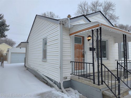 1437 E Madge Ave, Hazel Park, MI, 48030-2113 | Card Image