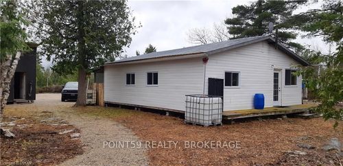 1658 Poplar Rd, Gore Bay, ON, P0P1H0 | Card Image