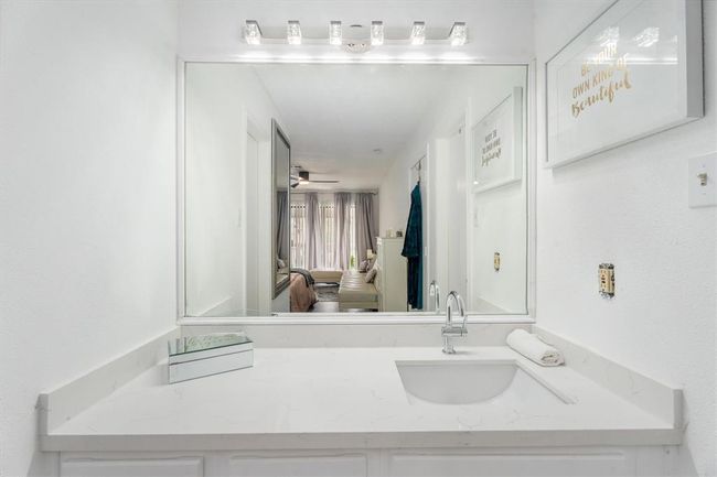 9502 - 9502 Windswept Ln, Townhouse with 2 bedrooms, 2 bathrooms and null parking in Houston TX | Image 12